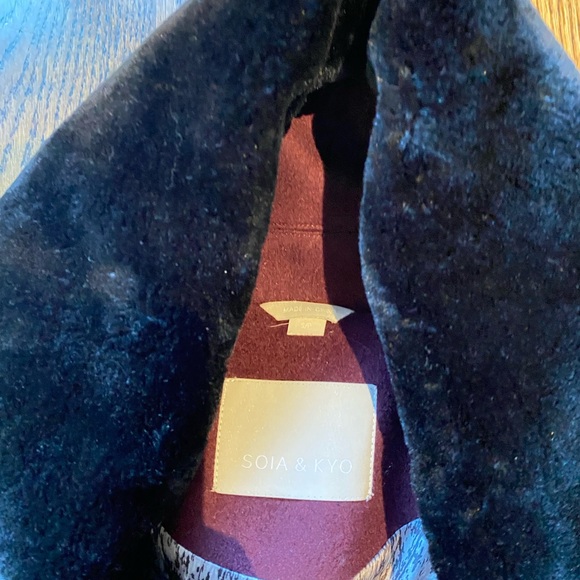 SOIA & KYO burgundy wool coat - Picture 4 of 6